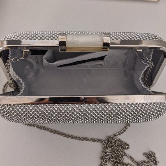 🌿SALE 3/$25🌿 Jessica McClintock Clutch - Picture 2 of 4